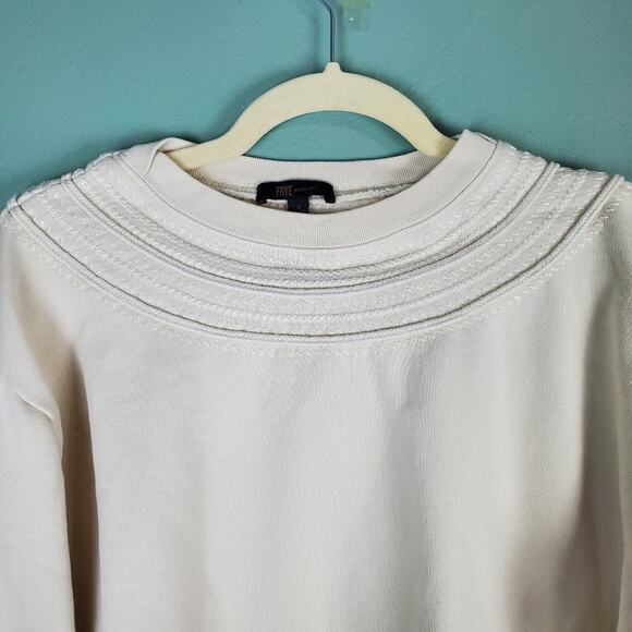 Frye Women's Cream Crew Neck Embroidered Balloon Sleeve Sweatshirt Size Small - Picture 8 of 8